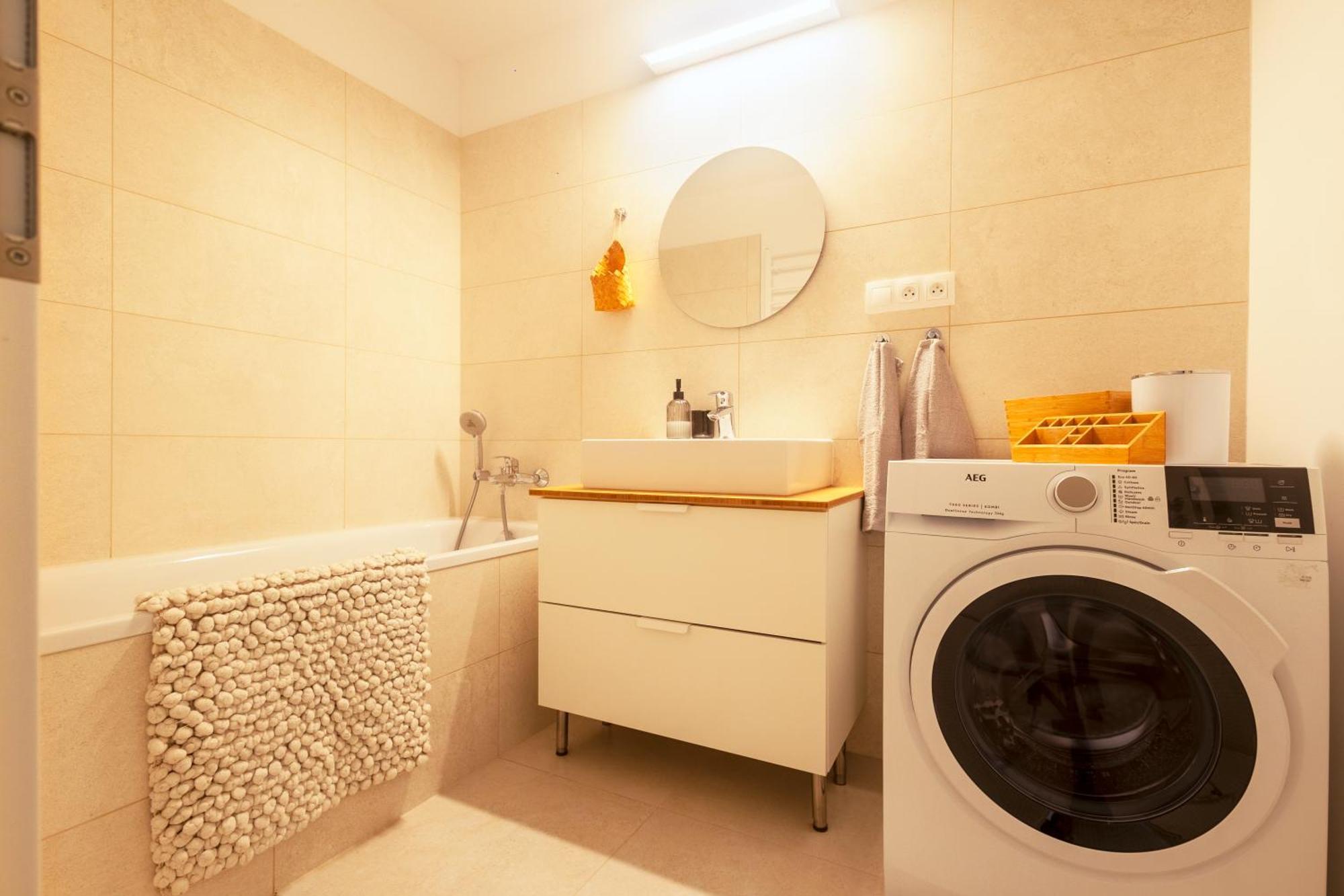 Apartment Downtown 2 18th Floor With Free Parking Pressburg